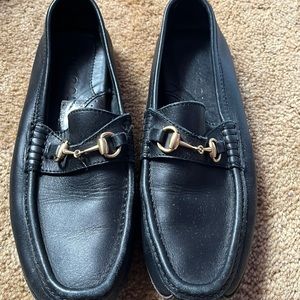 Gucci womens leather loafers size 5